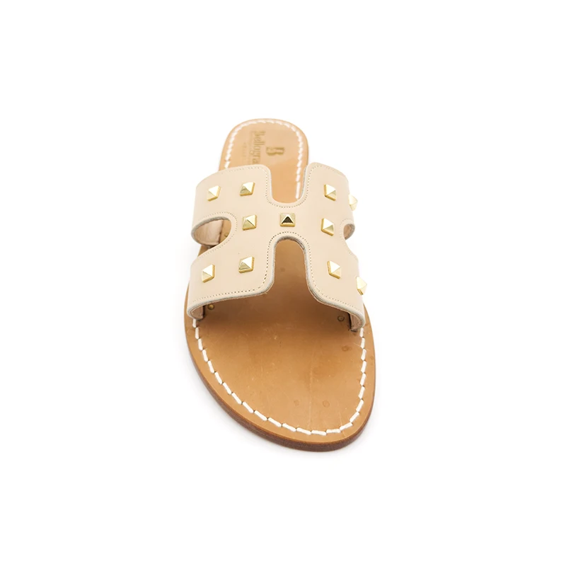 Ciabattina Ermes Pelle Beige borchie frontale sandalibellogrado amalfi