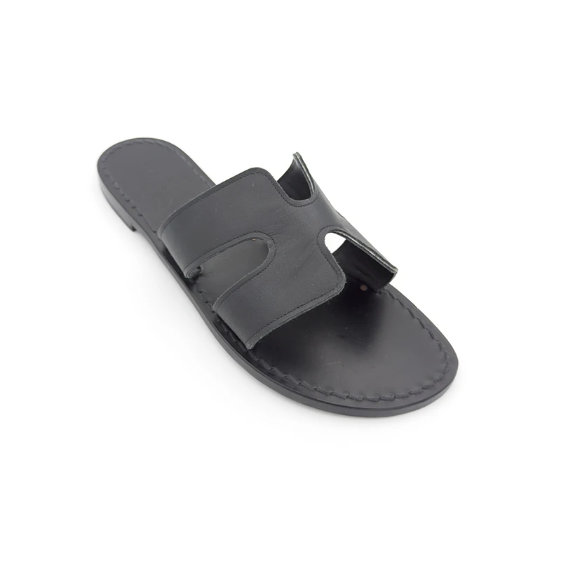 Ciabattina Ermes Pelle Nero laterale Ciabattina Ermes Pelle Nero borchie laterale sandalibellogrado amalfi